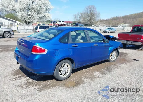 2010 Ford Focus Se z USA, uszkodzony, nr VIN 1FAHP3FN2AW278017